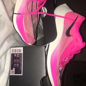 Nike ZOOMX VAPORFLY NEXT%